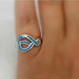 Blue opal love knot Ring in Sterling Silver size 6 🆕